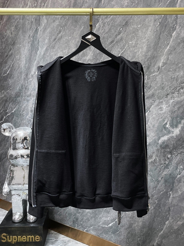 ブランドパーカー着用イメージ